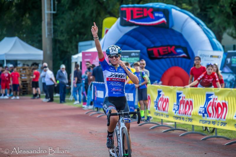 LA PRIMA DI ENRICO BARAZZUOL E BEATRICE FONTANA AL 3° CX DEL TERGOLA COMUNE DI CADONEGHE